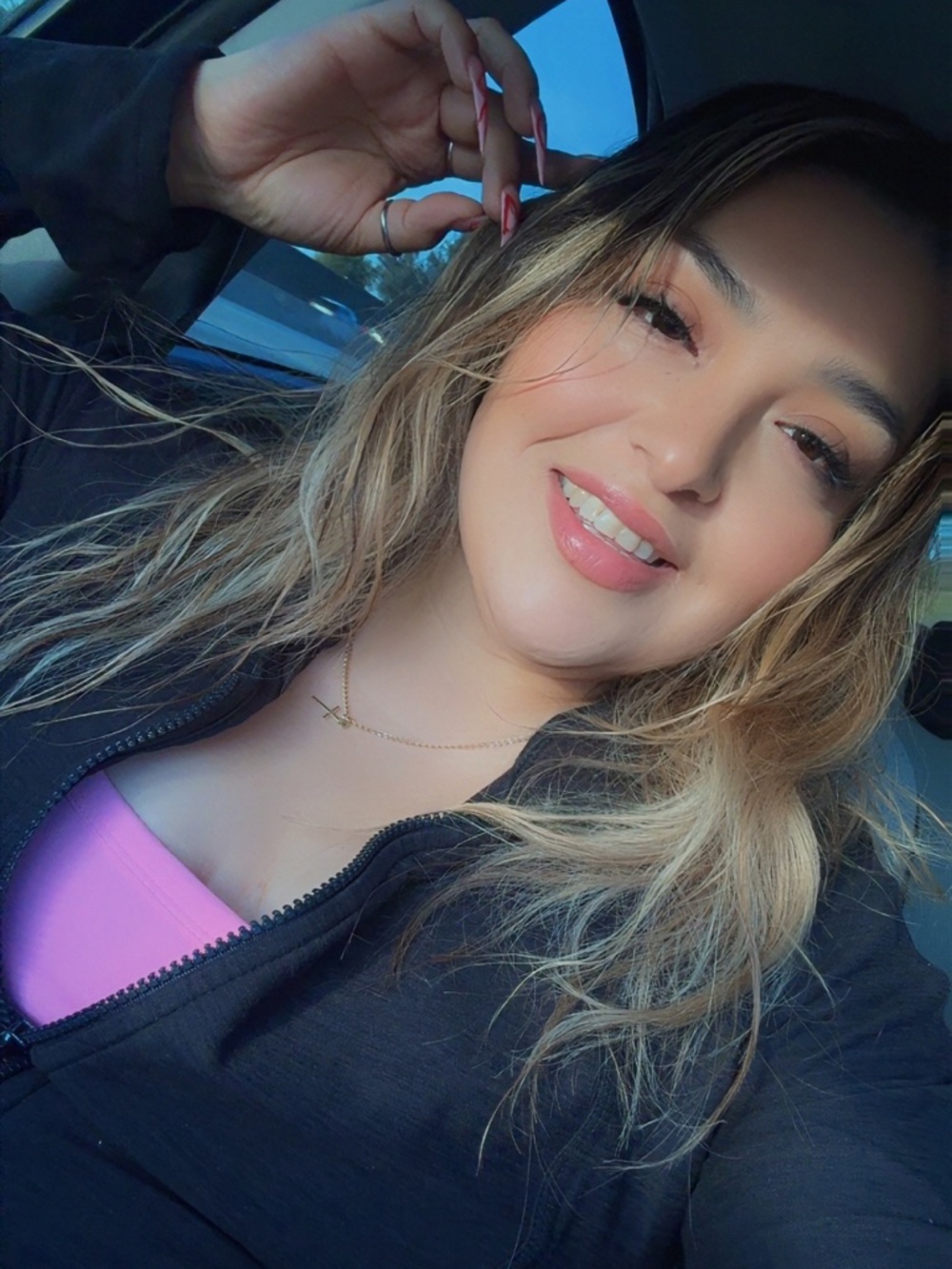 Meet your Posher, Cynthia